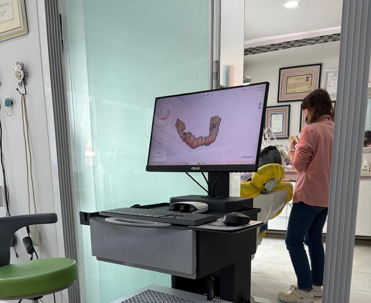 İntraoral tarayıcı ile dijital ölçü alımı